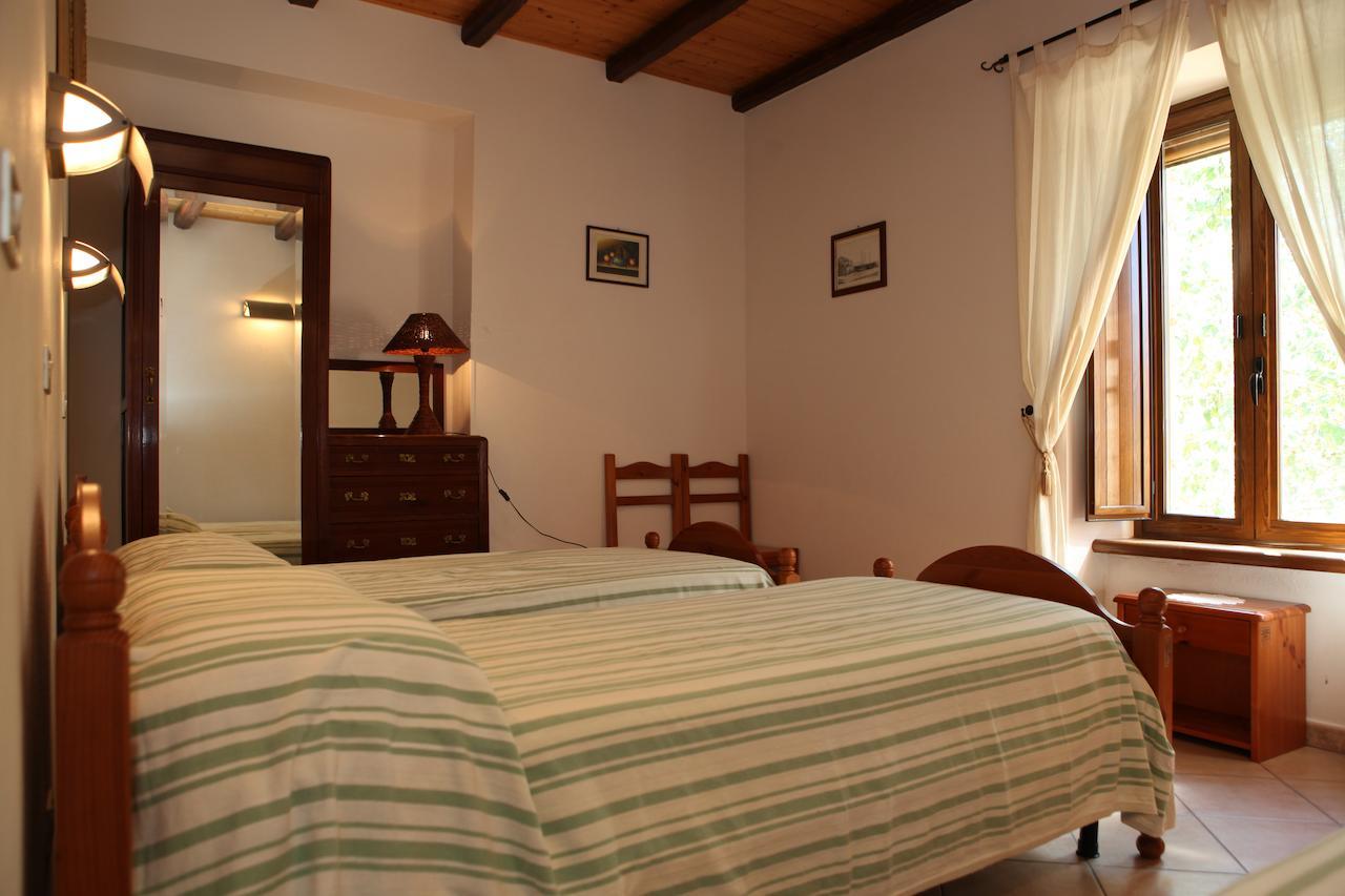 Agriturismo A'Sena-Runcatini Ciminà Habitación foto