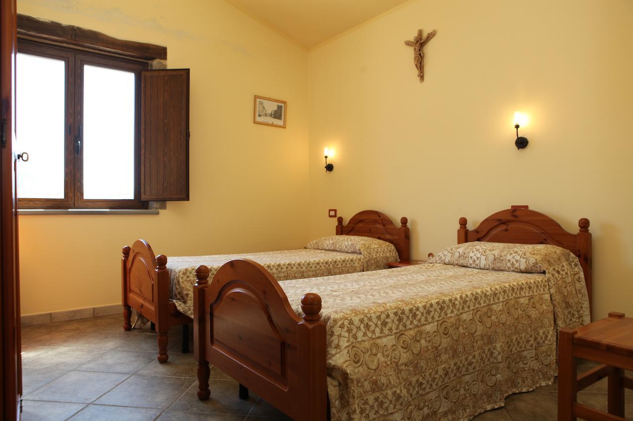 Agriturismo A'Sena-Runcatini Ciminà Habitación foto